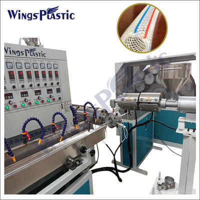 Tiga Lapisan Serat PVC Diperkuat Peletakan Garde Selang Pipa Ekstrusi Membuat Mesin Produksi Line