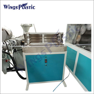 Tiga Lapisan Serat PVC Diperkuat Peletakan Garde Selang Pipa Ekstrusi Membuat Mesin Produksi Line